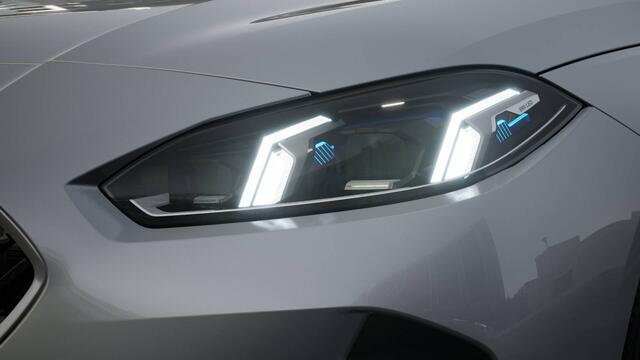 BMW 2-SERIE Gran Coupé 220 M Sport Automaat / Sportstoelen / Adaptieve LED / M Adaptief onderstel / Comfort Access / Parking Assistant / Stoelverwarming