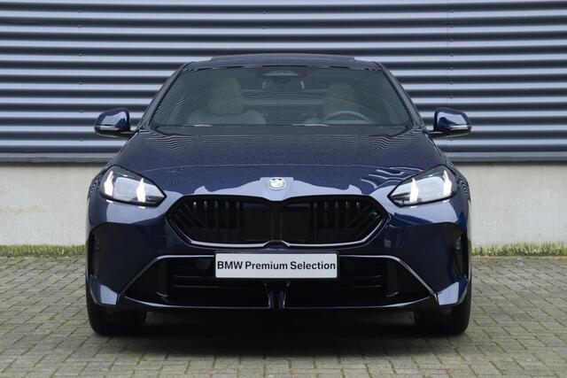 BMW 2-SERIE Gran Coupé 220 | M Sportpakket Pro | Panodak | Head-Up | Harman Kardon | Driving Assistant Plus | Elektr. Stoelen | Parking Assistant Plus | 19'' LMV