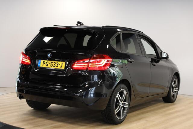 BMW 2-SERIE Active Tourer 218i Executive | Sportline | Trekhaak