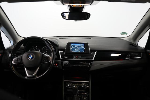 BMW 2-SERIE Active Tourer 218i Executive | Sportline | Trekhaak