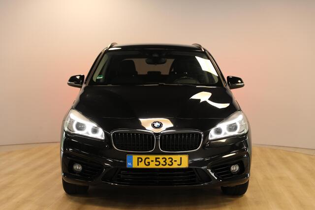 BMW 2-SERIE Active Tourer 218i Executive | Sportline | Trekhaak