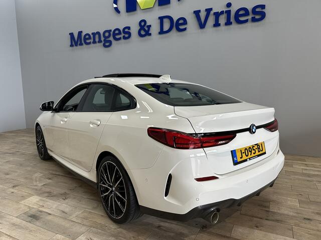 BMW 2-SERIE Gran Coupé 218i High Executive Edition M Sport | Airco ECC | LED | Panorama | Leder | Cruise control | Camera | Apple Carplay | Stoelverwarming | Isofix | NAP |