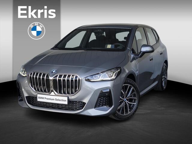 BMW 2-SERIE Active Tourer 225e xDrive | M Sport Pakket | Innovation Pack | 18" | Head-Up Display | Verwarmd Stuurwiel | Trekhaak