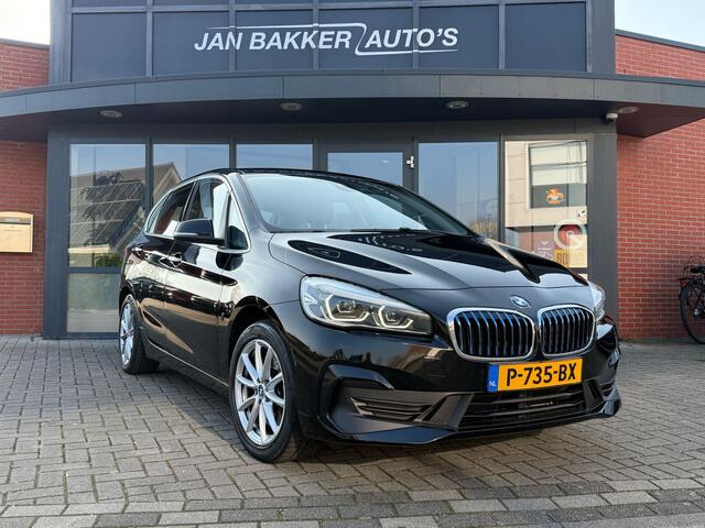 BMW 2-SERIE Active Tourer 225xe iPerformance Executive Trekhaak Clima Navigatie