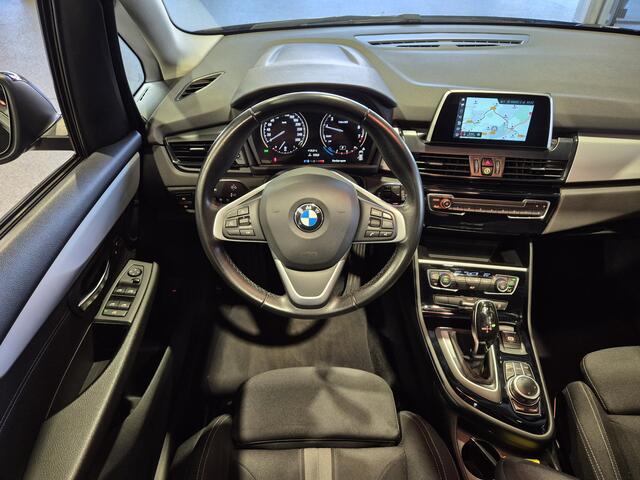 BMW 2-SERIE Active Tourer 218i Corporate Lease Executive Panorama | Navi | Trekhaak | LED