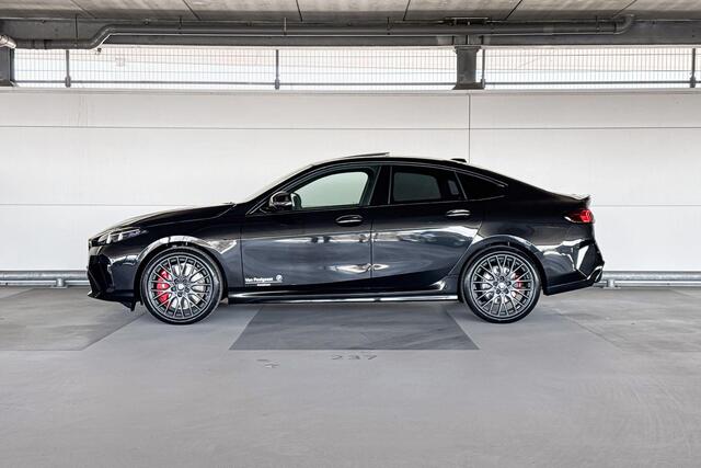 BMW 2-SERIE Gran Coupé 220 | M Sportpakket Pro | Glazen panoramadak