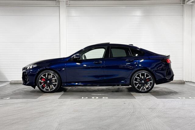 BMW 2-SERIE Gran Coupé 220 | M-Sport Pro | Premium Pack | Driving Assistant Plus | Harman/Kardon | Panoramadak | Comfort Access