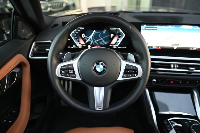 BMW 2-SERIE Coupé M240i High Executive Automaat / Trekhaak / M Sportstoelen / Adaptieve LED / M Adaptief onderstel / Active Cruise Control / Comfort Access