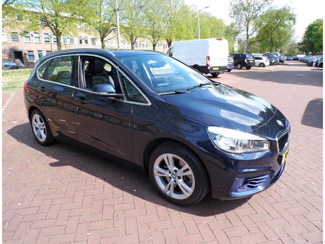 BMW 2-SERIE Active Tourer 225xe Centennial High Executive automaat/panodak/leer