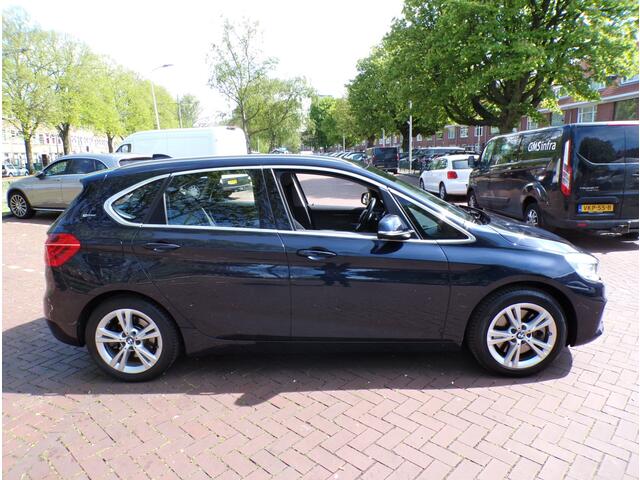 BMW 2-SERIE Active Tourer 225xe Centennial High Executive automaat/panodak/leer