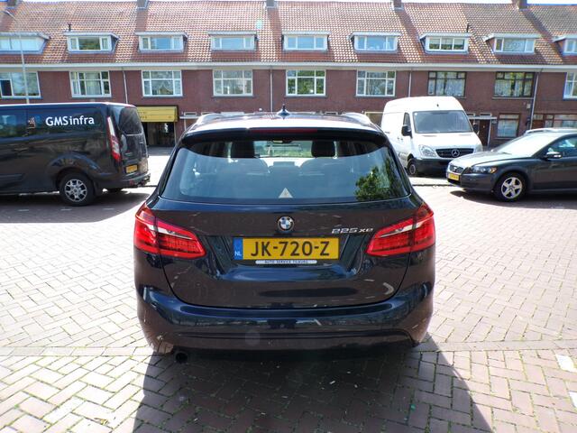 BMW 2-SERIE Active Tourer 225xe Centennial High Executive automaat/panodak/leer