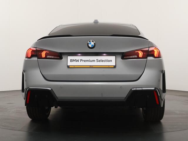 BMW 2-SERIE Gran Coupé 223 xDrive | M-Sport | Comfort Access | Harman Kardon | Adaptive Cruise | Stoelverwarming |