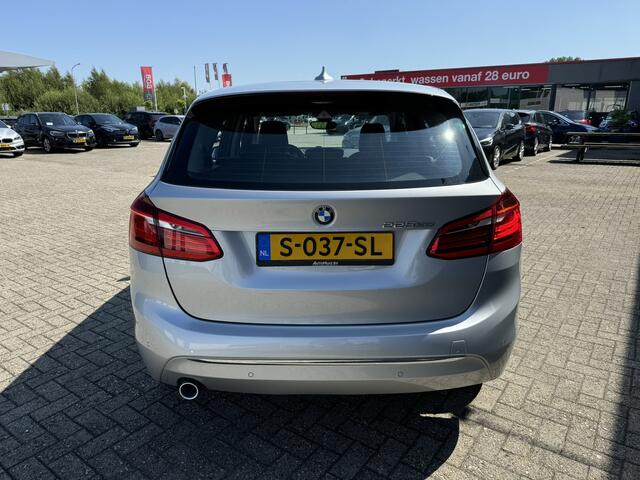 BMW 2-SERIE Active Tourer 225xe iPerformance Executive Leer LED Navi PDC 17 Inch Stoelverwarming