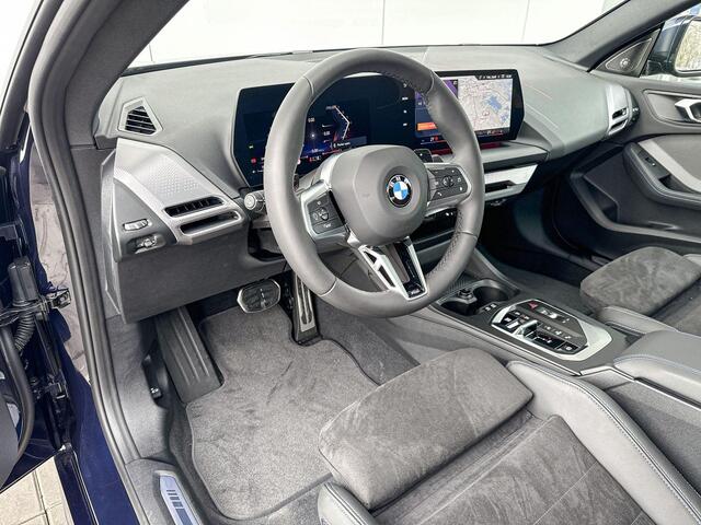 BMW 2-SERIE Gran Coupé 220 M-Sport / 19 inch / Driving Assistant / Camera / Harman Kardon Audio