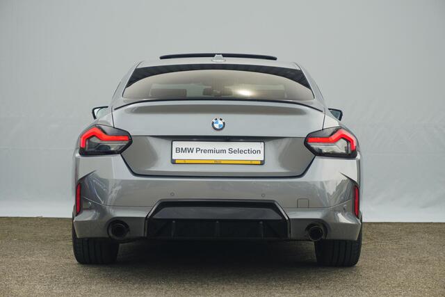 BMW 2-SERIE Coupé 220i M Sportpakket Pro 19'' / Schuif-/kanteldak / Harman Kardon / Stuur-stoelverwarming / M Sportremsysteem