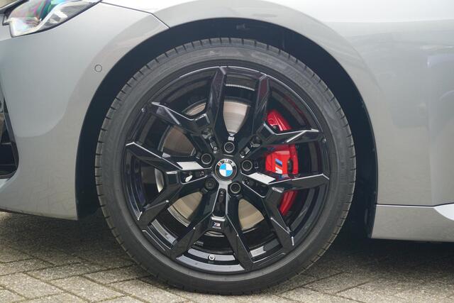 BMW 2-SERIE Coupé 220i M Sportpakket Pro 19'' / Schuif-/kanteldak / Harman Kardon / Stuur-stoelverwarming / M Sportremsysteem