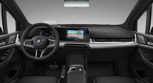 BMW 2-SERIE Active Tourer 225e xDrive - M-Sport - Pano - 360 Camera - Head-up