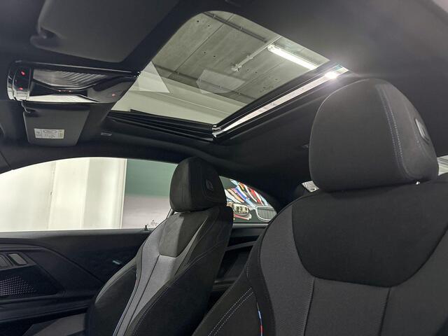 BMW 2-SERIE Coupé 220i | M-Sport Pro | Premium Pack | Harman/Kardon | Schuif-/kanteldak | Comfort Access