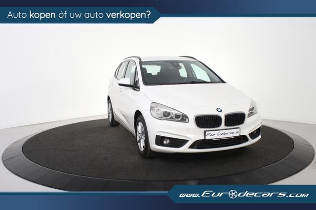 BMW 2-SERIE Active Tourer 220i Centennial Executive XDrive*Navigatie*4x4*
