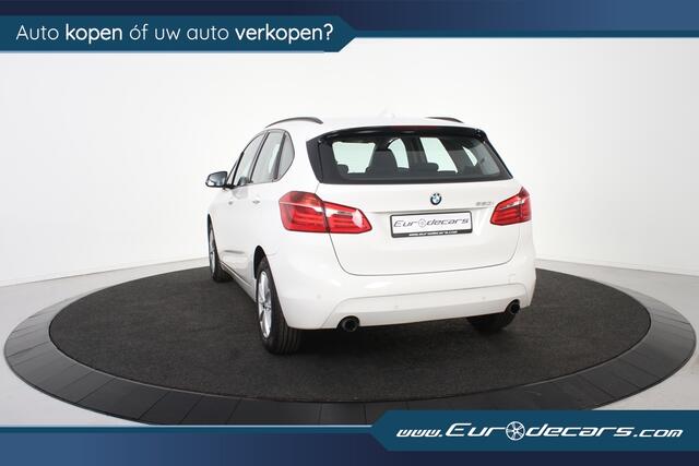 BMW 2-SERIE Active Tourer 220i Centennial Executive XDrive*Navigatie*4x4*