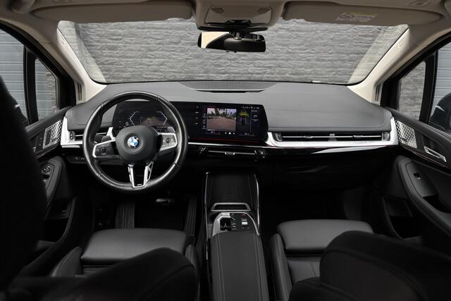 BMW 2-SERIE Active Tourer 218i M-Sport | Harman/Kardon | Head-Up | Comfort Acces | Adap. Cruise | Adaptief M-Onderstel