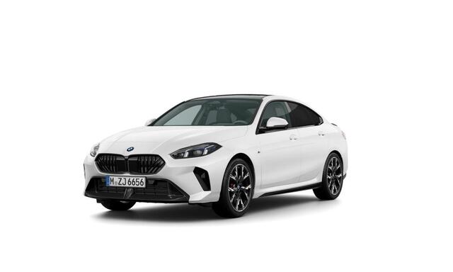 BMW 2-SERIE Gran Coupé 220 M Sportpakket Pro | Panoramadak | Driving Assistant Professional