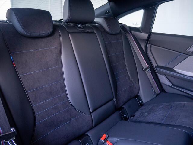 BMW 2-SERIE Gran Coupé Gran Coupé 220 | M Sportpakket | M Sportpakket Pro | Equipment Pack