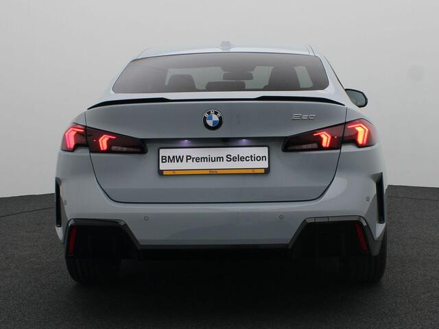 BMW 2-SERIE Gran Coupé 220 M Sportpakket Pro | Premium Pack | Stuurwielrand Verwarmd | Comfort Access | Driving Assistant | Harman Kardon | 18''
