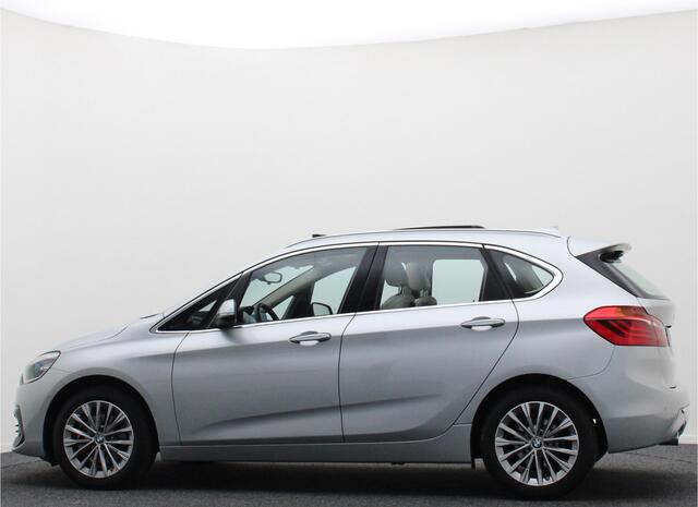 BMW 2-SERIE Active Tourer 220i High Executive