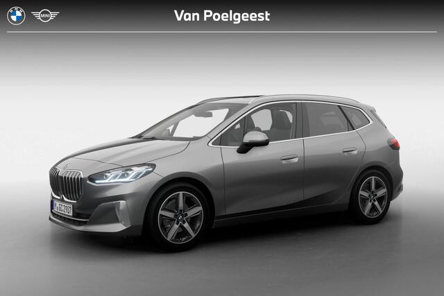 BMW 2-SERIE Active Tourer 220i | Luxury Line | Premium Pack | Travel Pack