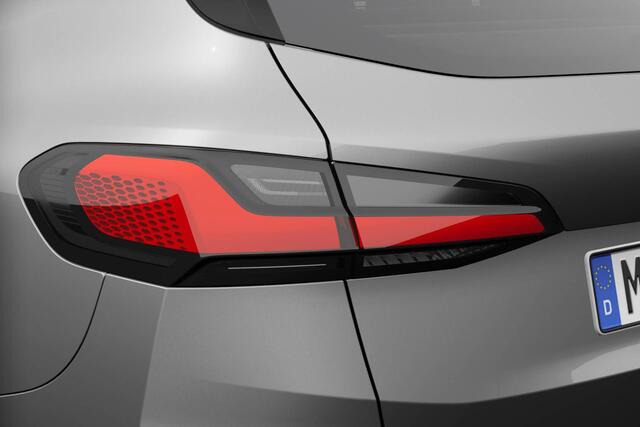 BMW 2-SERIE Active Tourer 220i | Luxury Line | Premium Pack | Travel Pack