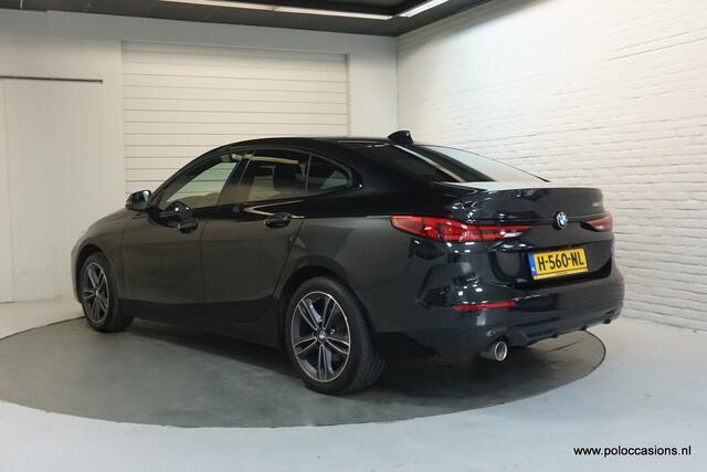 BMW 2-SERIE Gran Coupé 218i Automaat | Carplay | DAB+ | Sportpakket |