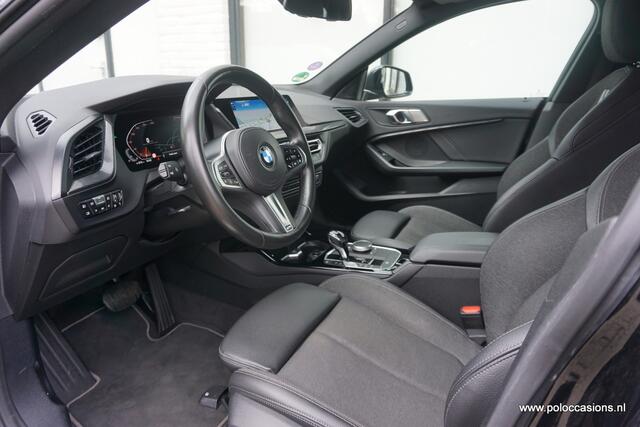 BMW 2-SERIE Gran Coupé 218i Automaat | Carplay | DAB+ | Sportpakket |