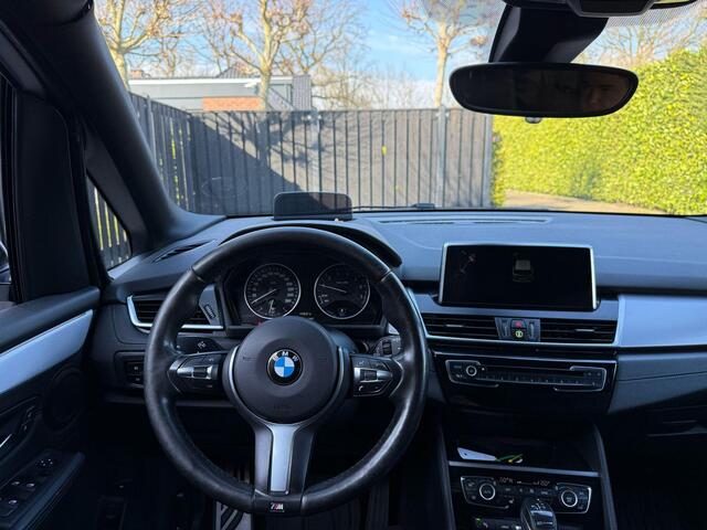 BMW 2-SERIE Active Tourer 225xe M Sport HUD LEER