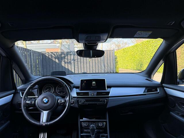 BMW 2-SERIE Active Tourer 225xe M Sport HUD LEER