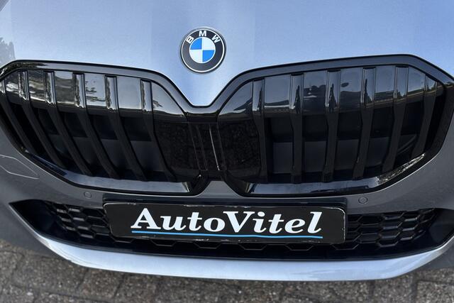 BMW 2-SERIE Active Tourer 218i M-Sport | Sportleder | Trekhaak | Comfort Access | Stoelverwarming | Adaptief M-Onderstel