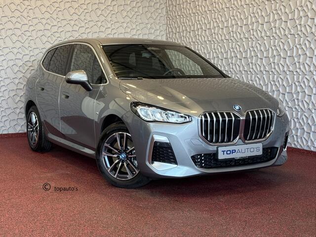 BMW 2-SERIE Active Tourer ? 230E ? XDRIVE 326PK M SPORT LED ELEK.KLEP CAMERA TREKHAAK 04/2024 AWD 4X4 4WD M-Sportpakket PHEV