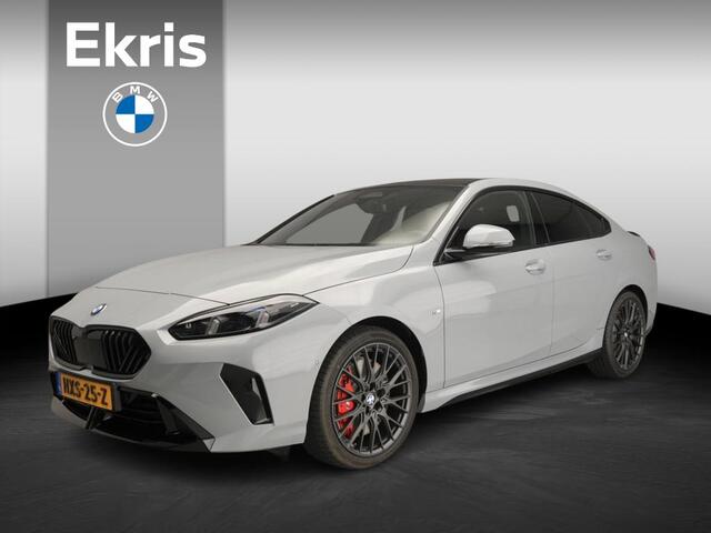 BMW 2-SERIE Gran Coupé 220 M-Sportpakket / Harman-Kardon / Getint glas / Driving assistant plus / Alu wielen 19 inch