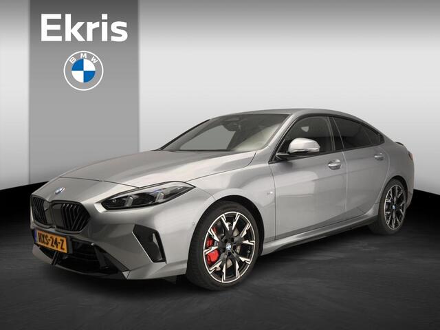 BMW 2-SERIE Gran Coupé 220 M-Sportpakket / Driving assistant / Getint glas / Key-less / Park assist / Alu wielen 19 inch