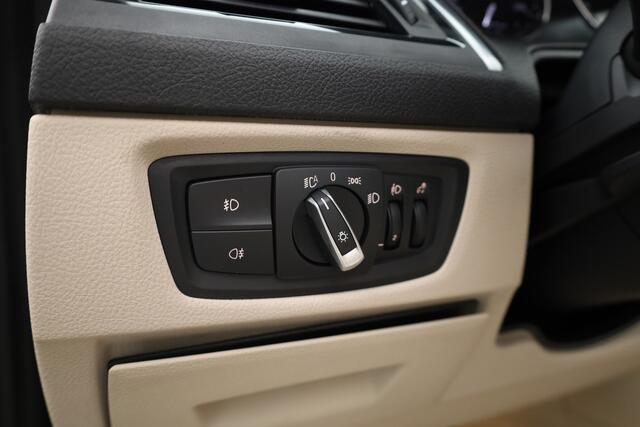 BMW 2-SERIE Cabrio 220d | Leder | Stoelverw. | Navi | LED | PDC | Cruise