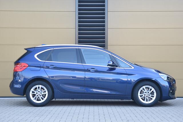 BMW 2-SERIE Active Tourer 218i Executive Edition * Head-up * Sportline uitvoering * LED * Facelift *
