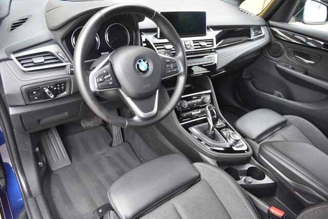 BMW 2-SERIE Active Tourer 218i Executive Edition * Head-up * Sportline uitvoering * LED * Facelift *