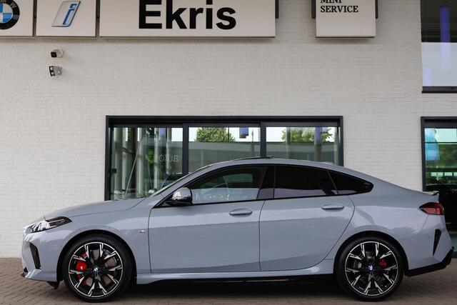 BMW 2-SERIE Gran Coupé 220 | M Sportpakket | M Sportpakket Pro | Equipment Package