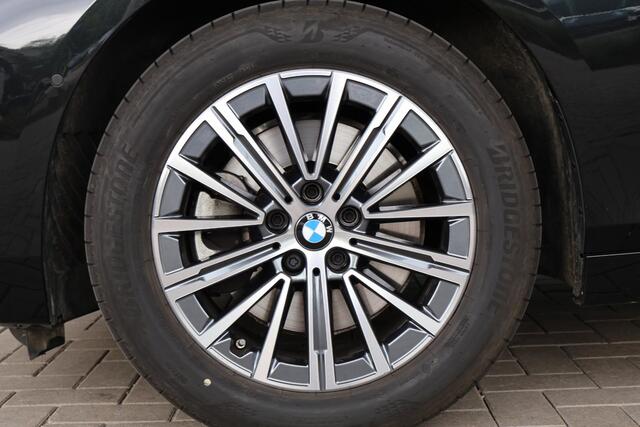 BMW 2-SERIE Active Tourer 223i Premium Pack | Luxury Line | Voorstoelen Verwarmd