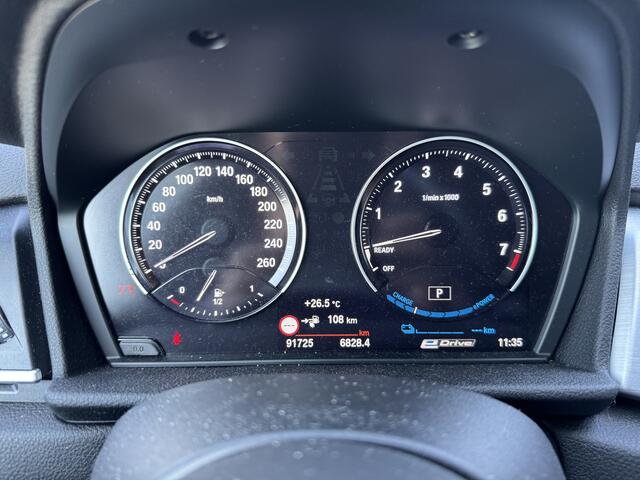 BMW 2-SERIE Active Tourer 225xe iPerformance Executive Leer Stoelverwarming PDC voor en achter info: M.safari 0492588976