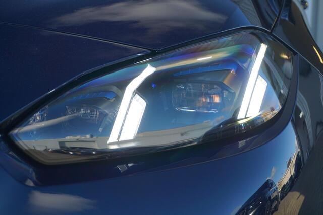 BMW 2-SERIE Gran Coupé 220 M Sportpakket Pro 19'' / Panoramadak / Driving Assistant Professional / Stuurwiel verwarmd