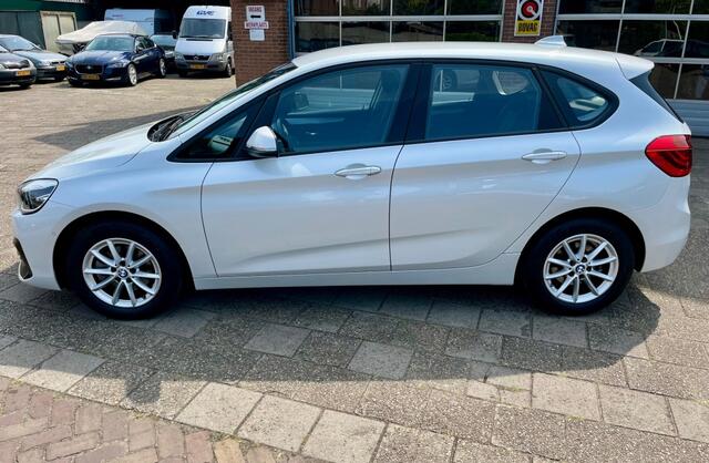 BMW 2-SERIE 218I EXECUTIVE EDITION