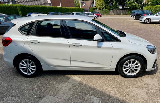 BMW 2-SERIE 218I EXECUTIVE EDITION