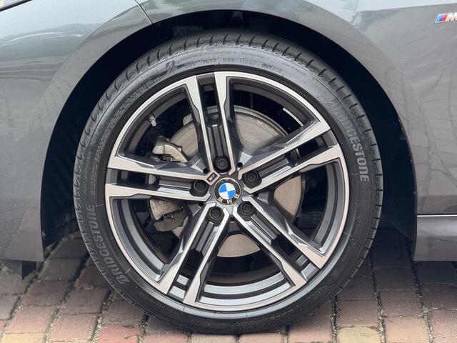 BMW 2-SERIE Gran Coupé 218i High Executive | Pano | Keyless | Leer