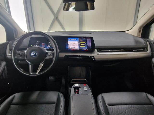 BMW 2-SERIE Active Tourer 225e xDrive 245pk | Leren bekleding | Stoelverwarming |